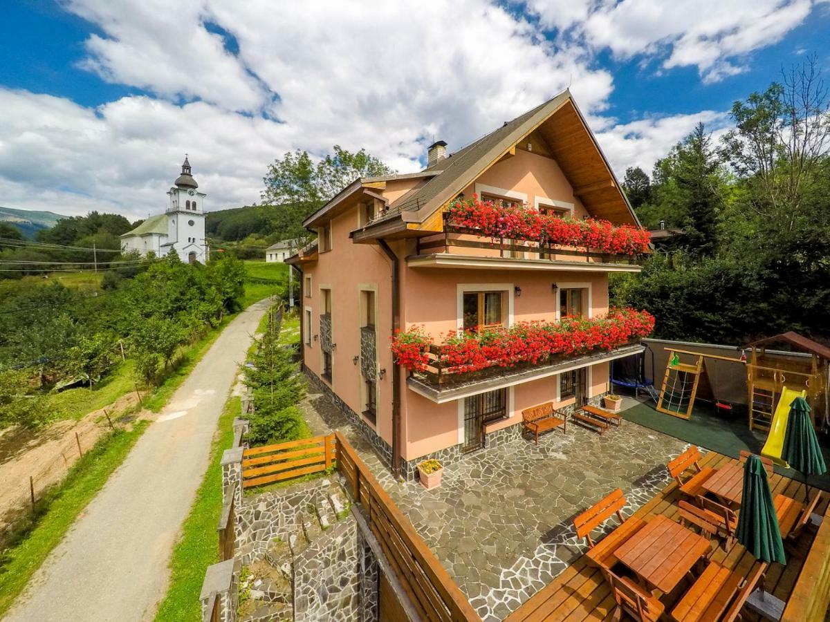 Holiday Home Skalka Myto pod Dumbierom Ngoại thất bức ảnh